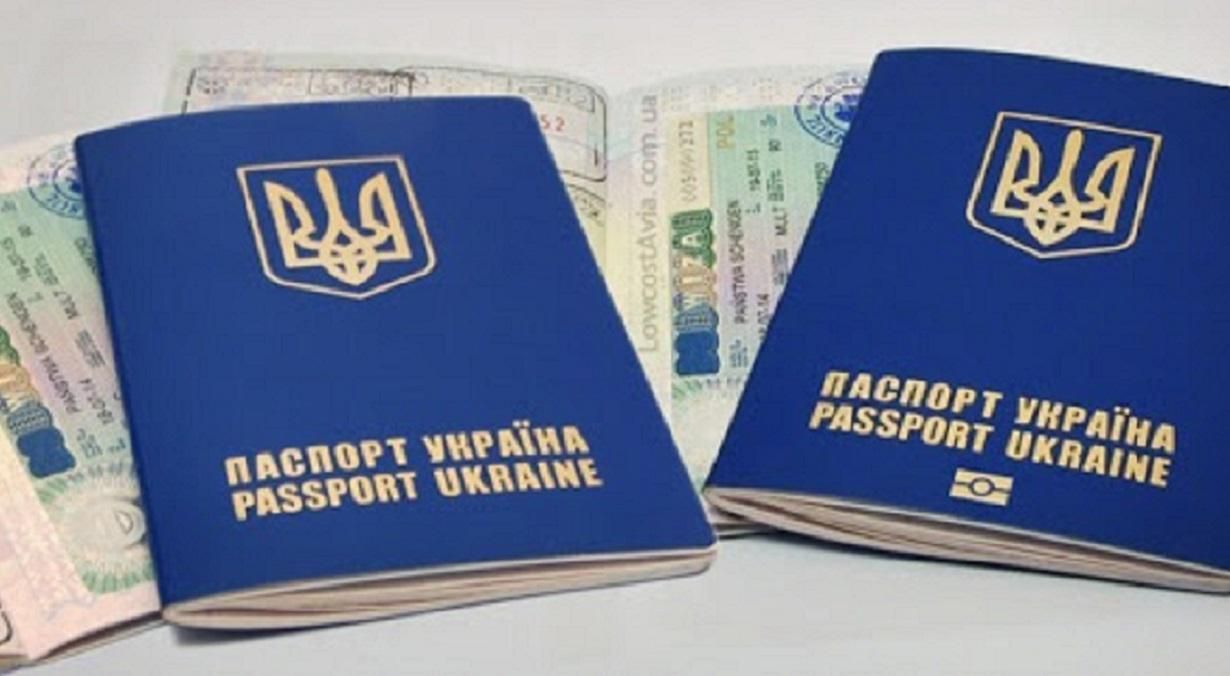 Польша за полгода выдала украинцам 270 тысяч виз: детали