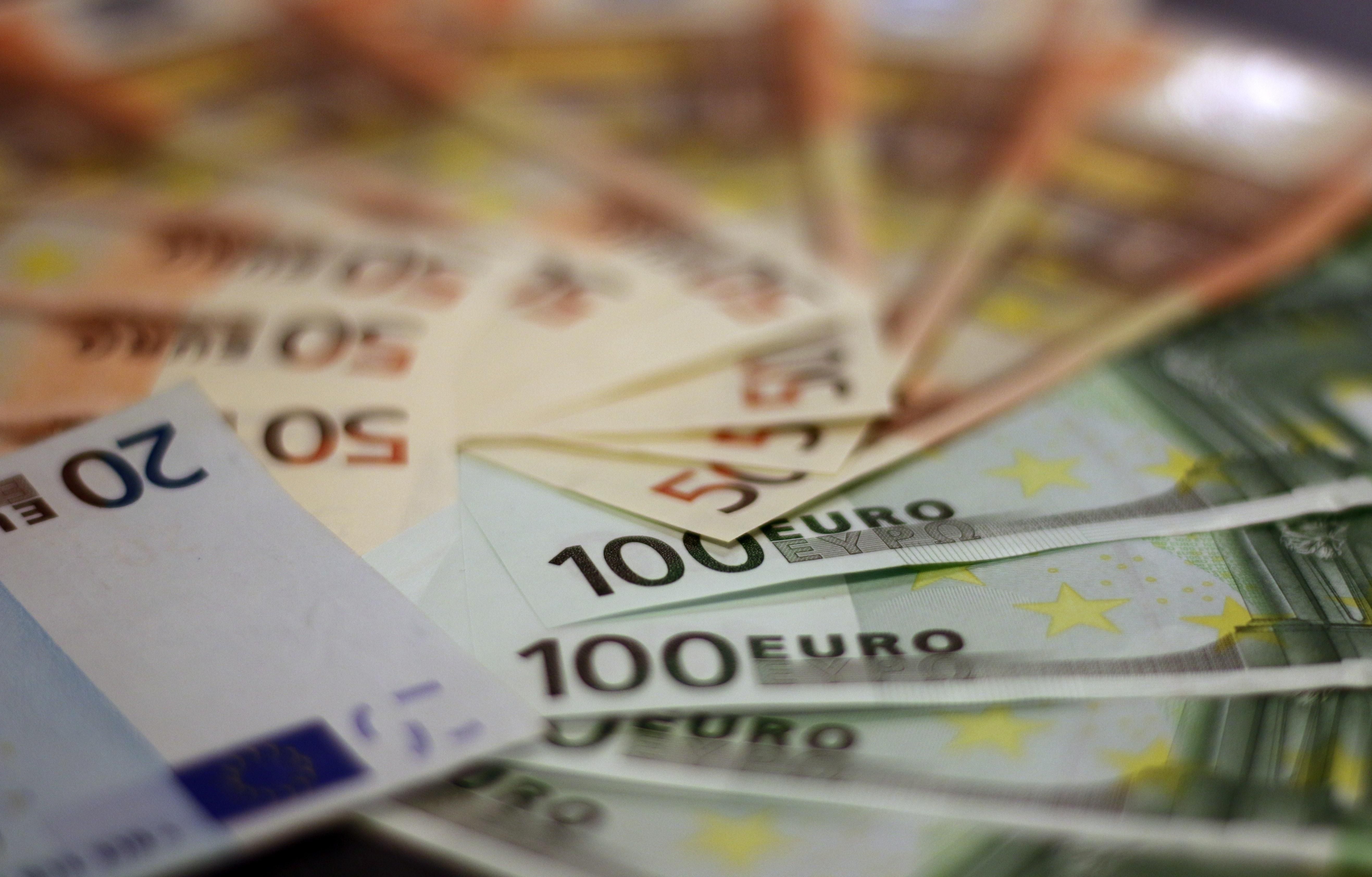Євросоюз змінив правила перевезення грошей через кордон