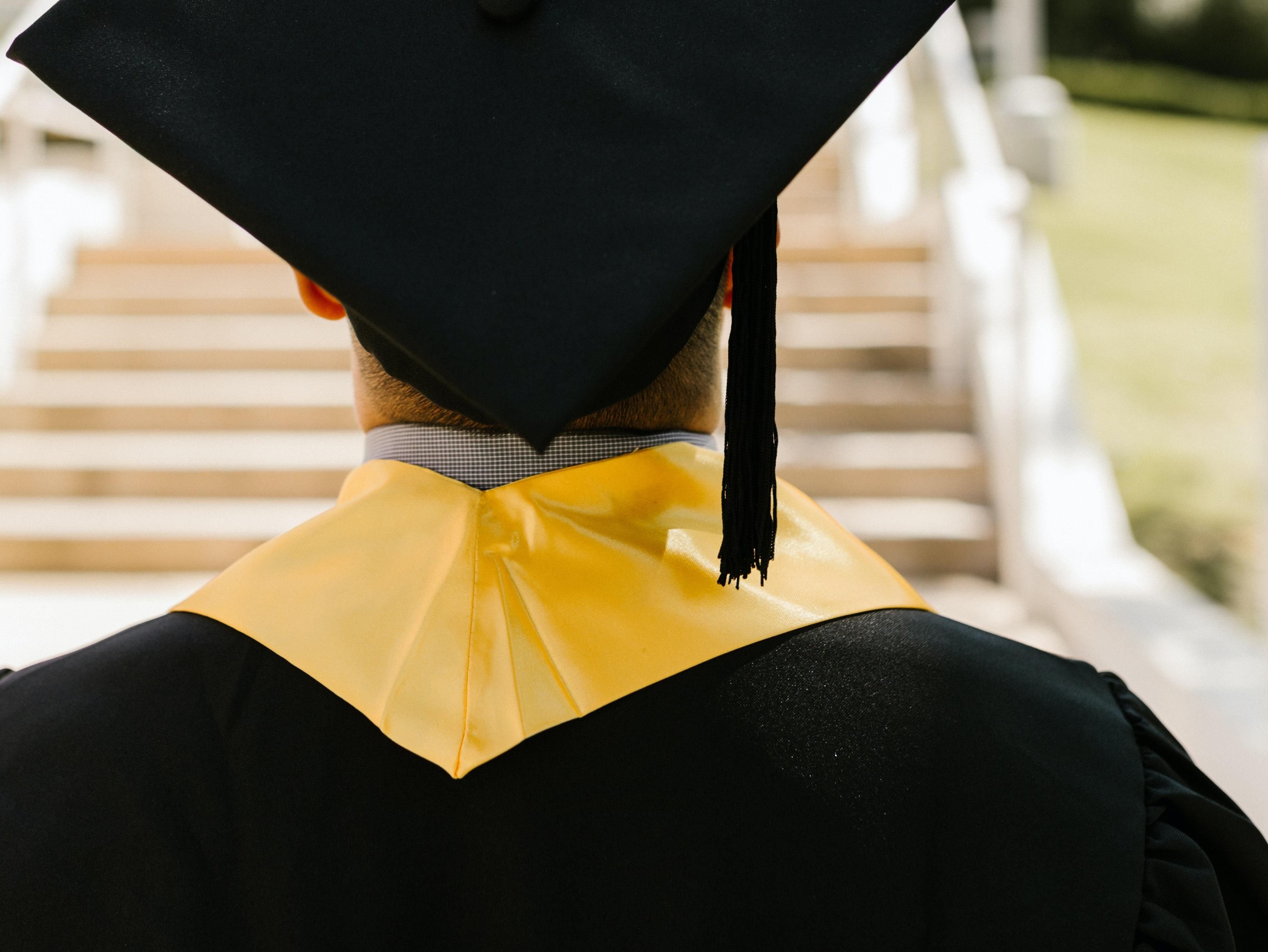 В Україні вчаться багато іноземних студентів В Україні вчаться багато іноземних студентів