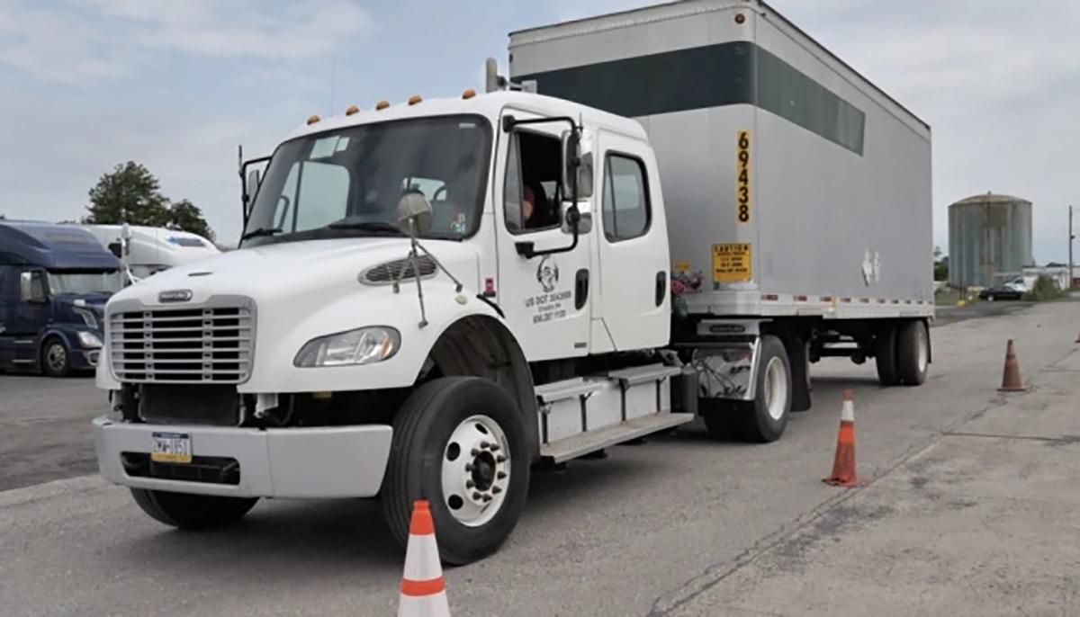 У США багато вакансій для далекобійників У США багато вакансій для далекобійників