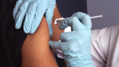 В Індії дозволили вакцинуватися проти COVID-19 іноземцям: як це зробити