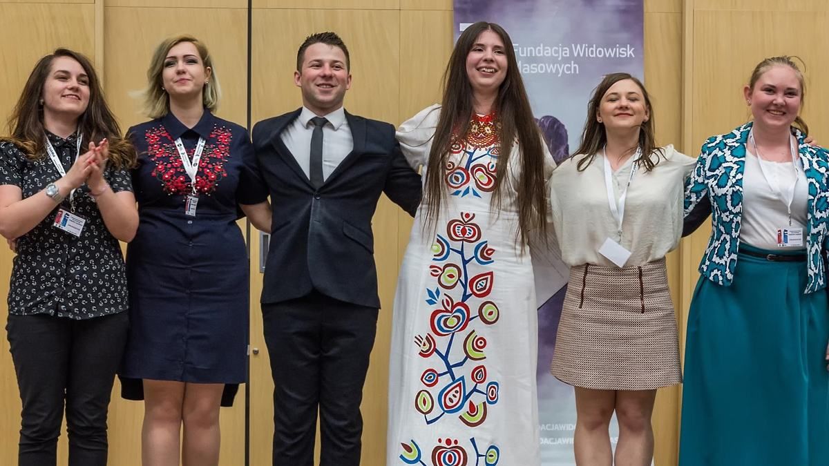 Українка популяризує українське мистецтво в Польщі Українка популяризує українське мистецтво в Польщі