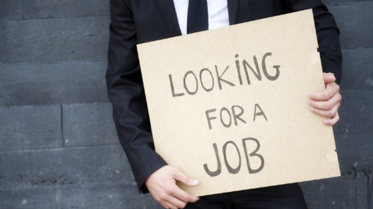 Средняя продолжительность поиска работы в Польше Средняя продолжительность поиска работы в Польше