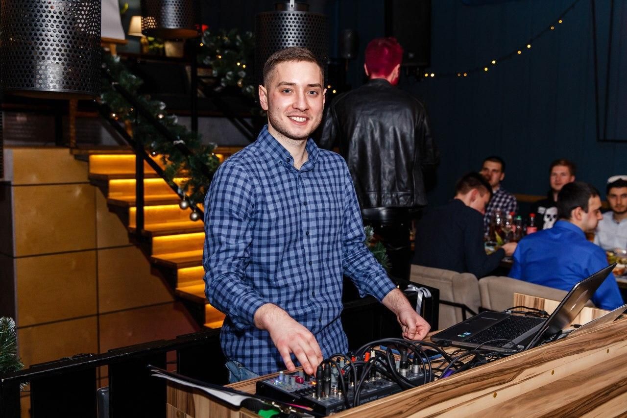 Харків'янин Владислав Пильнєв Харків'янин Владислав Пильнєв