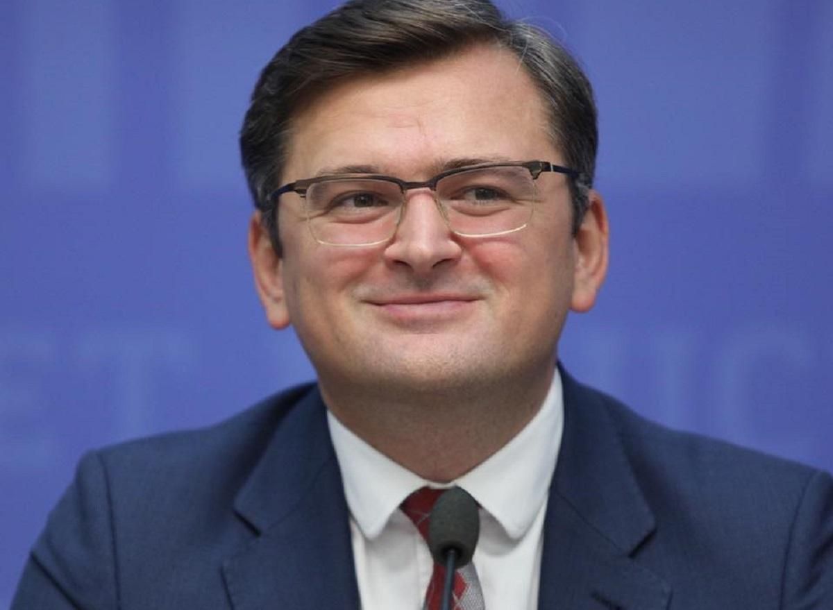 У Польщі запрацює ще одне Генеральне консульство України - Закордон