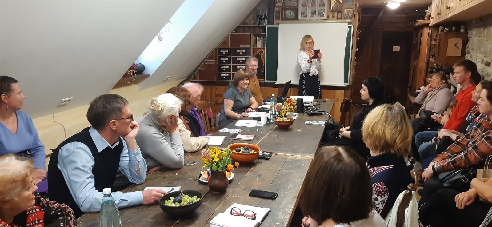 Украинский автор представила новую книгу в Эстонии - Закордон Украинский автор представила новую книгу в Эстонии - Закордон