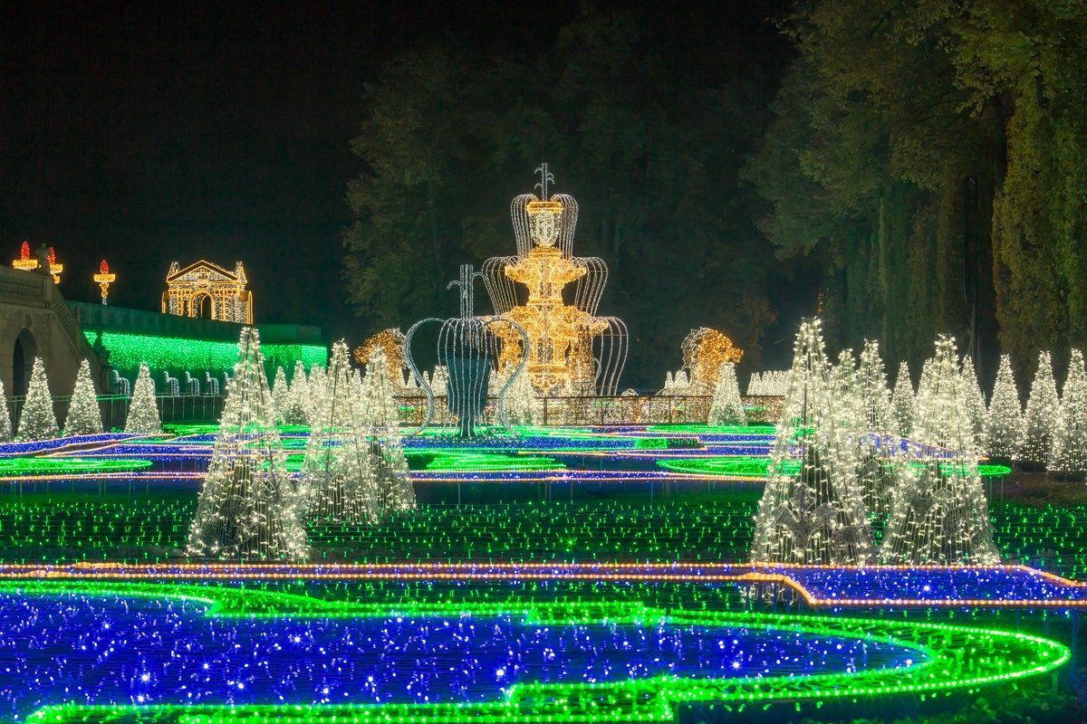 В Варшаве снова заработает Королевский сад света: чем он будет удивлять в этом году - Закордон