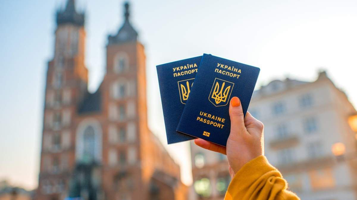 Польша выдала в 20 раз больше разрешений на работу, чем в 2010 году: большинство – для украинцев - Грузия новости - Закордон Польша выдала в 20 раз больше разрешений на работу, чем в 2010 году: большинство – для украинцев - Грузия новости - Закордон