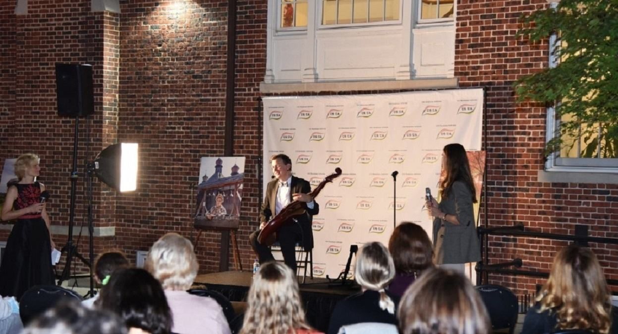 У США зібрали понад 7 тисяч доларів для українських військових на благодійному концерті - Закордон У США зібрали понад 7 тисяч доларів для українських військових на благодійному концерті - Закордон