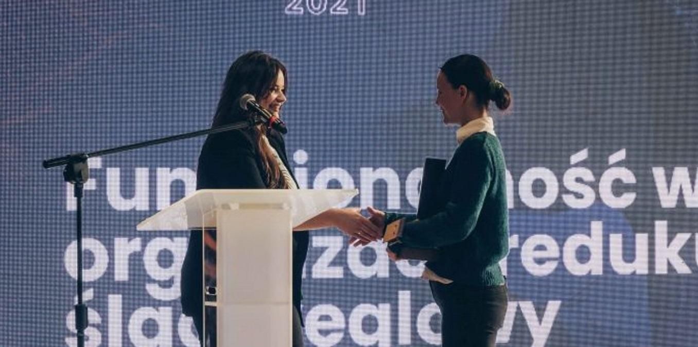 Экологический магазин украинцев в Польше получил награду: за что ее вручили - Закордон