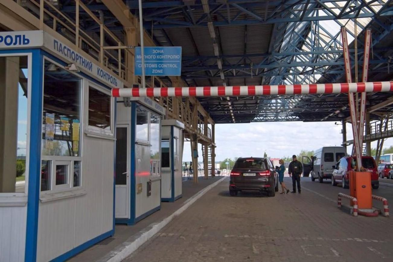 Після свят на кордоні з країнами Євросоюзу утворилися черги - Закордон Після свят на кордоні з країнами Євросоюзу утворилися черги - Закордон