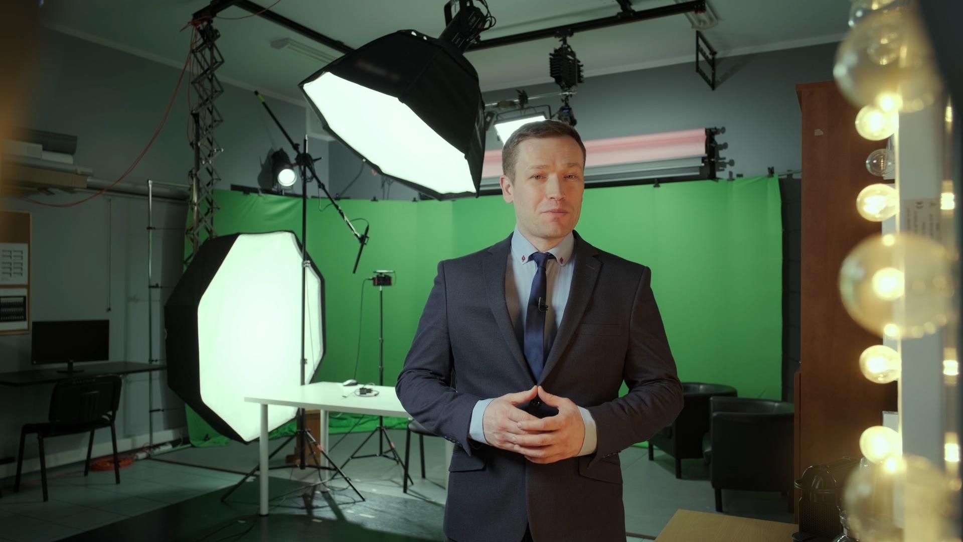 Як українець з Донецька створив у Польщі телебачення для мігрантів: інтерв’ю з Дмитром Кругловим - Свіжі новини Донецька - Закордон Як українець з Донецька створив у Польщі телебачення для мігрантів: інтерв’ю з Дмитром Кругловим - Свіжі новини Донецька - Закордон