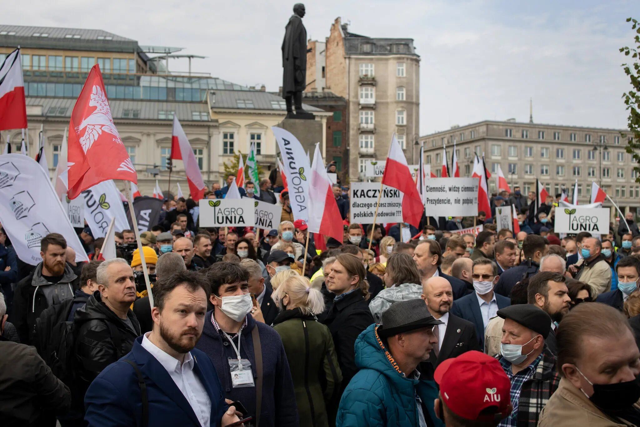 Польські фермери анонсували масштабний страйк: перекриють дороги у великих містах - Закордон