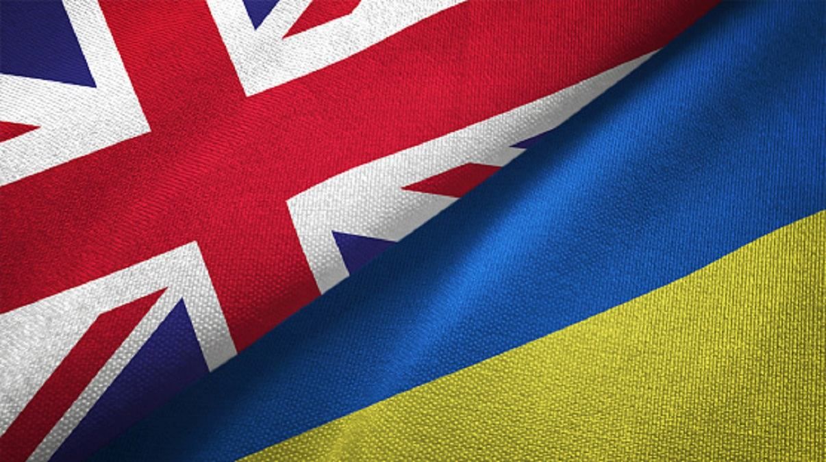 With Ukraine: про масштабний проєкт підтримки від Посольства України у Великій Британії - Закордон