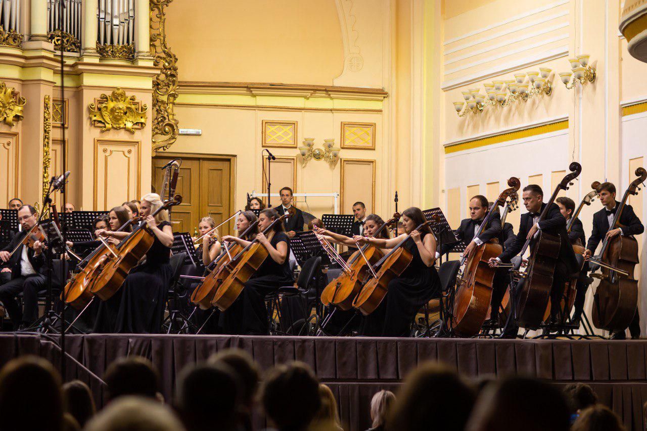 В Варшаве выступит львовский оркестр, в составе которого сами женщины