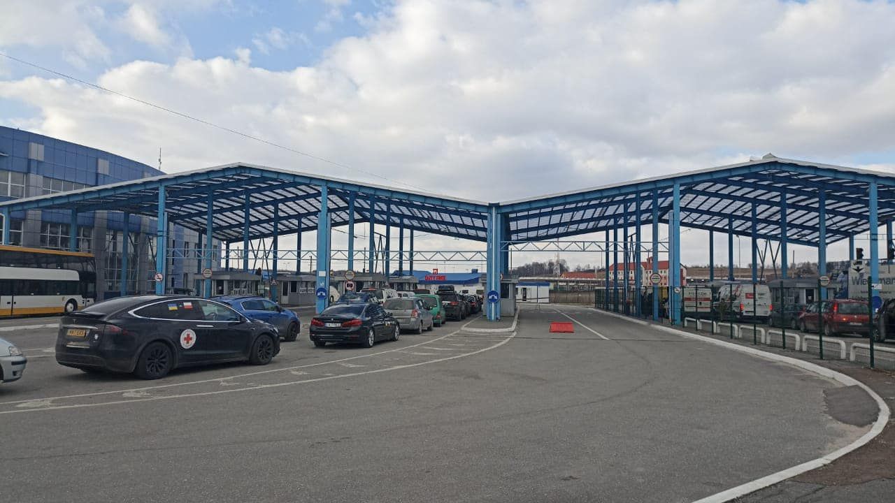 Правила стали жорсткішими які українські автомобілі не впускають до Польщі - Закордон Правила стали жорсткішими які українські автомобілі не впускають до Польщі - Закордон