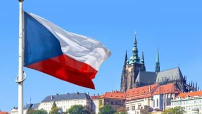 Чехія змінила правила розміщення українських біженців і посилила паспортний контроль: деталі