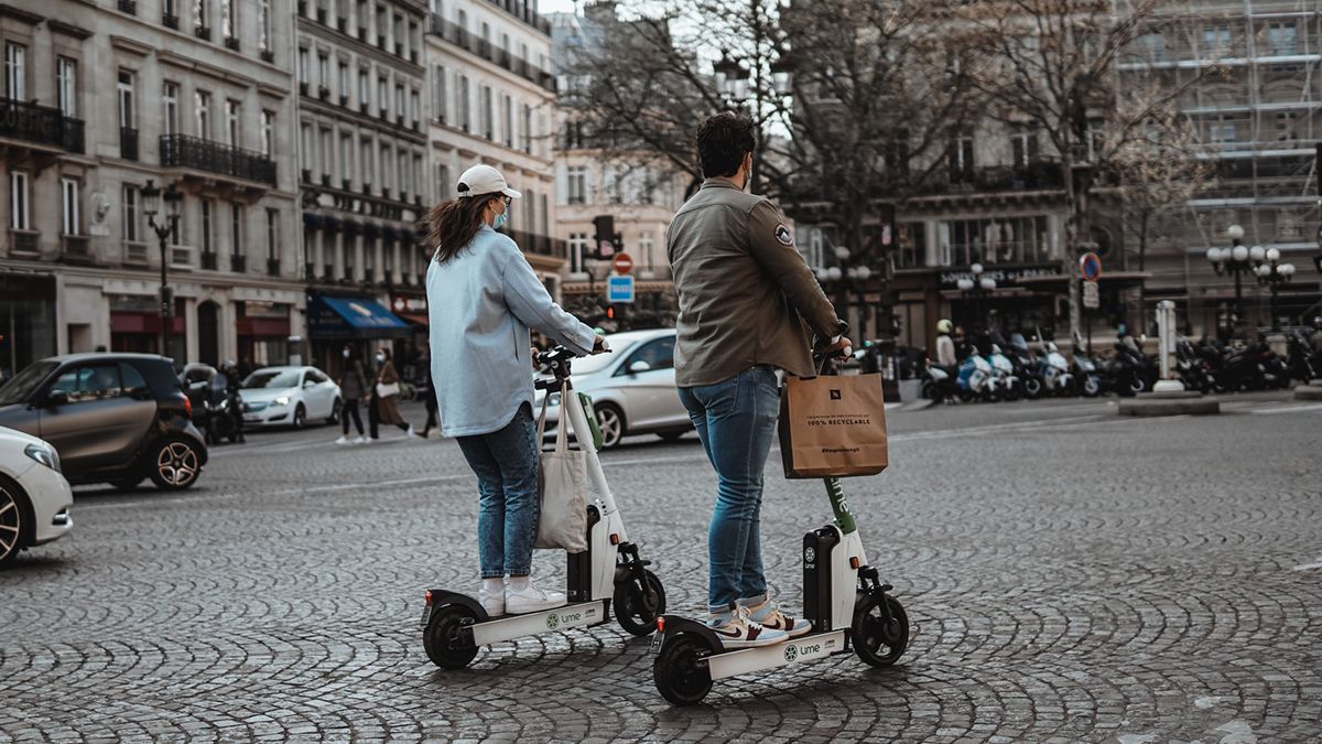 Польска поліція стежить за водіями електросамокатів які штрафи передбачені для порушників - Закордон Польска поліція стежить за водіями електросамокатів які штрафи передбачені для порушників - Закордон