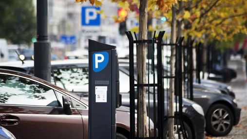 Водіям у Варшаві доведеться платити більше за паркування: названі нові ціни