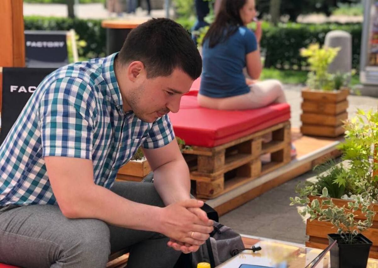 Підприємцем я був із дитинства історія українця, який за 3 роки відкрив бізнес у Польщі - Закордон Підприємцем я був із дитинства історія українця, який за 3 роки відкрив бізнес у Польщі - Закордон