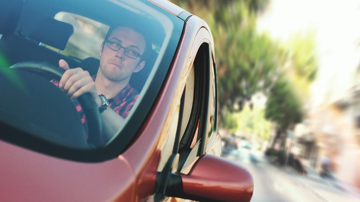 Важливі зміни для українських водіїв у Швейцарії, про які слід пам'ятати - Закордон Важливі зміни для українських водіїв у Швейцарії, про які слід пам'ятати - Закордон