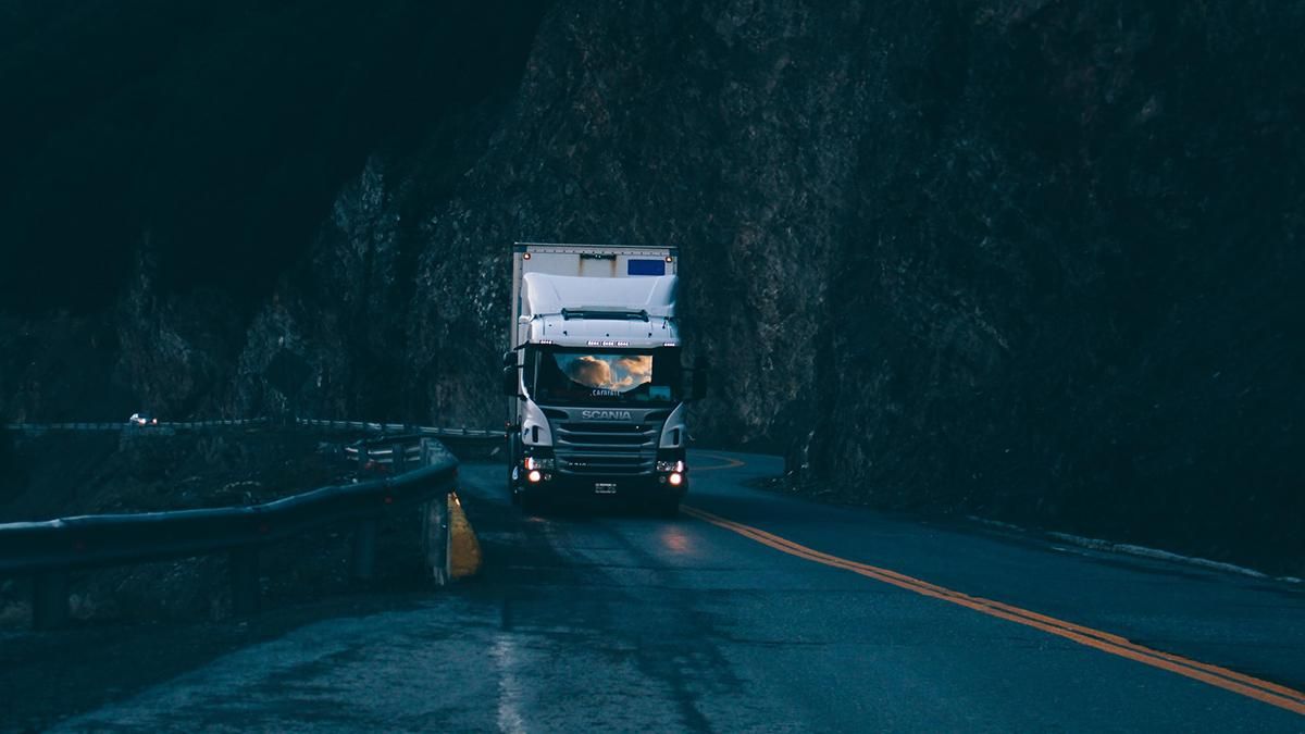 В Польщі беруть на роботу українських водіїв В Польщі беруть на роботу українських водіїв