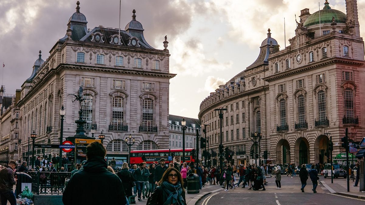 У Британії планують збільшити допомогу за прийом біженців У Британії планують збільшити допомогу за прийом біженців
