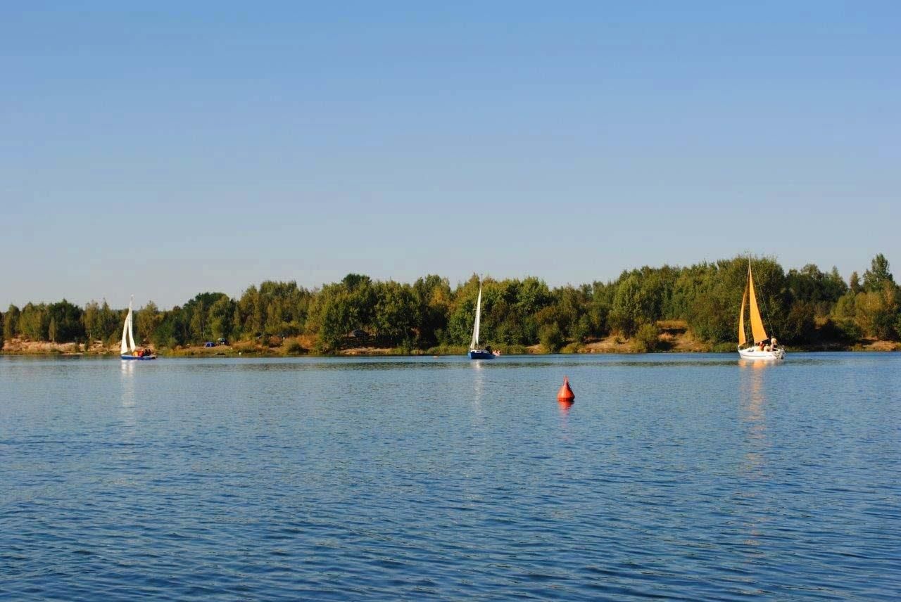 Озеро Криспінув біля Кракова Озеро Криспінув біля Кракова