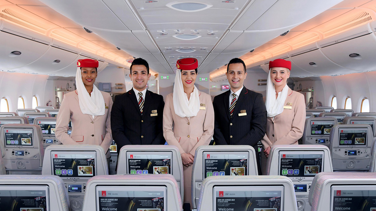 Emirates шукає бортпровідників у Варшаві та Познані