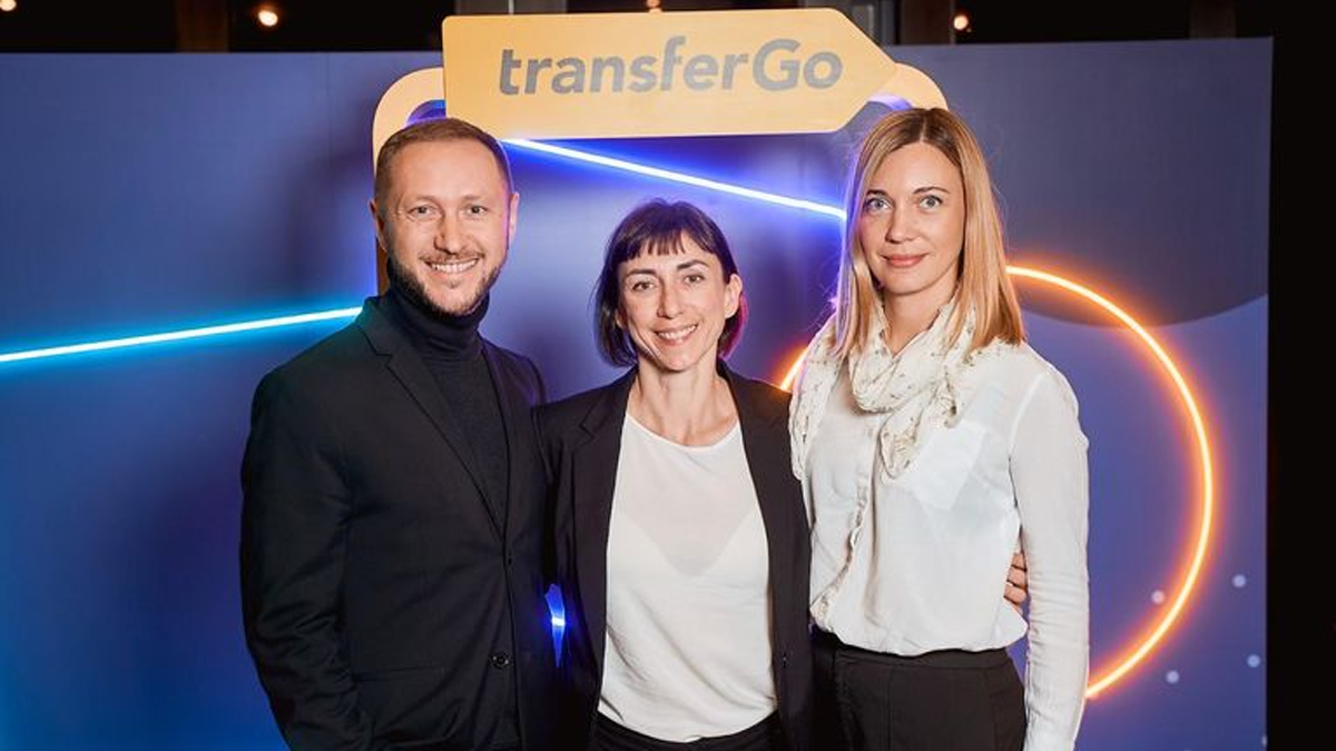 Українці в TransferGo мігранти для мігрантів - Закордон Українці в TransferGo мігранти для мігрантів - Закордон