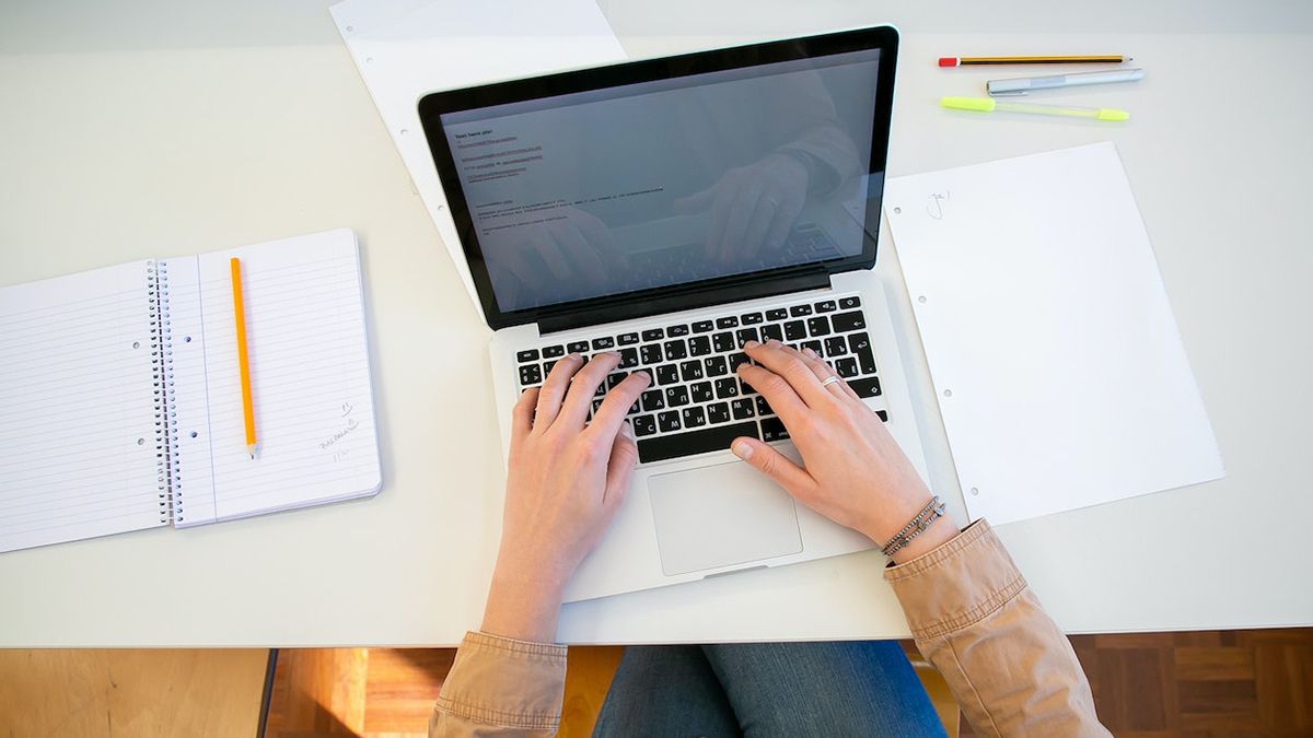 Українцям в Польщі відкриють доступ до IT-курсів Українцям в Польщі відкриють доступ до IT-курсів