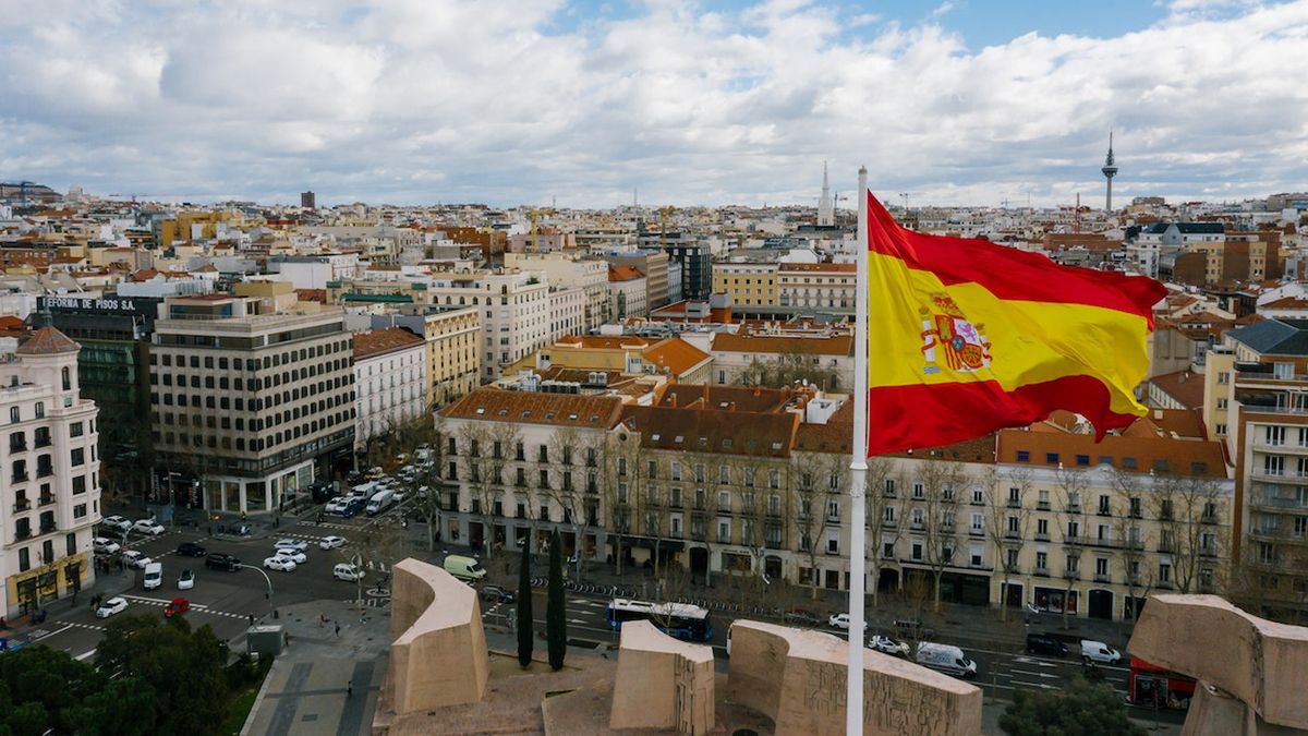10 дивних законів Іспанії