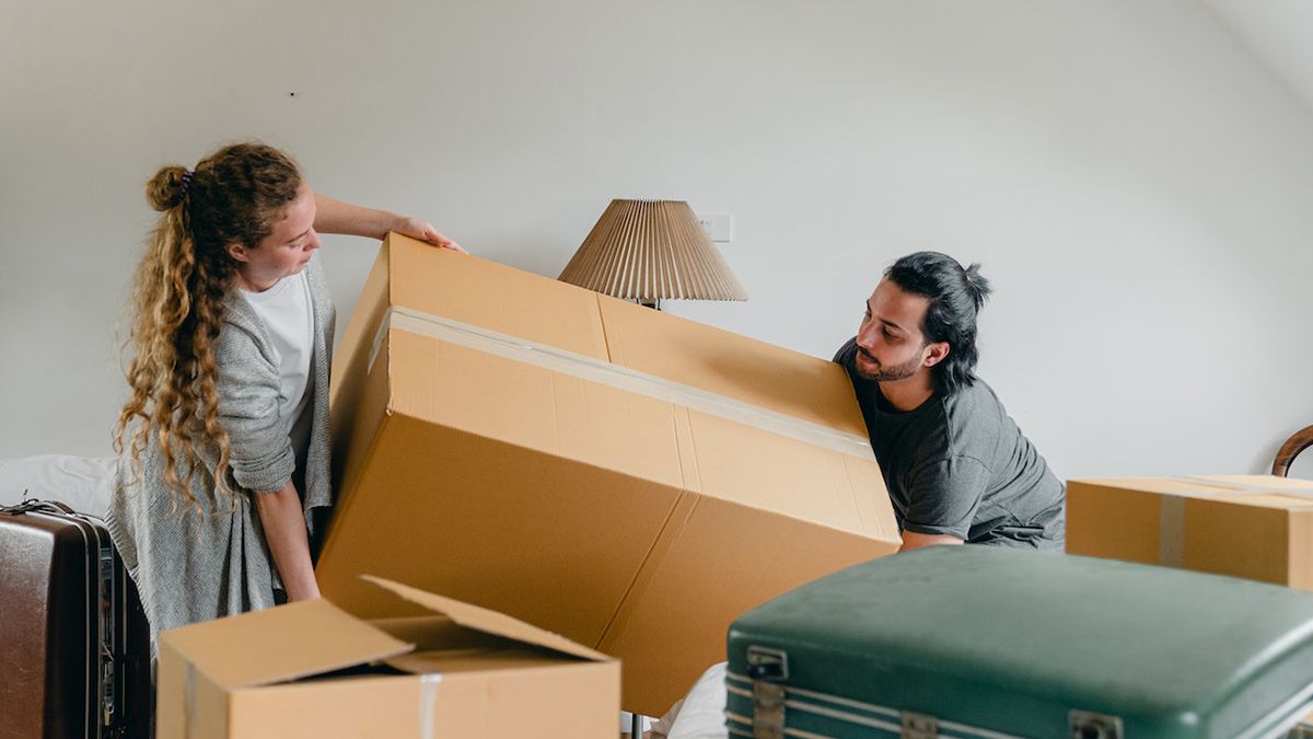 Які документи варто взяти з собою за кордон Які документи варто взяти з собою за кордон