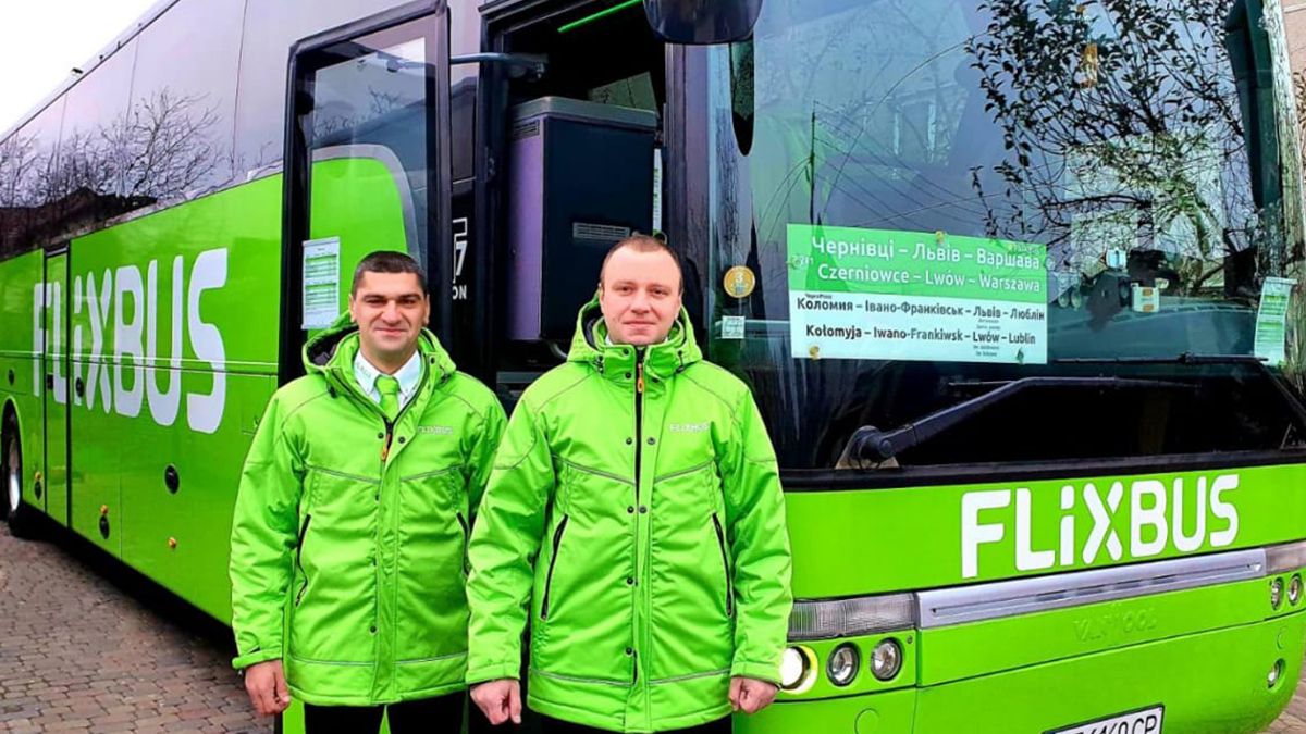 FlixBus відновив два маршрути до Польщі