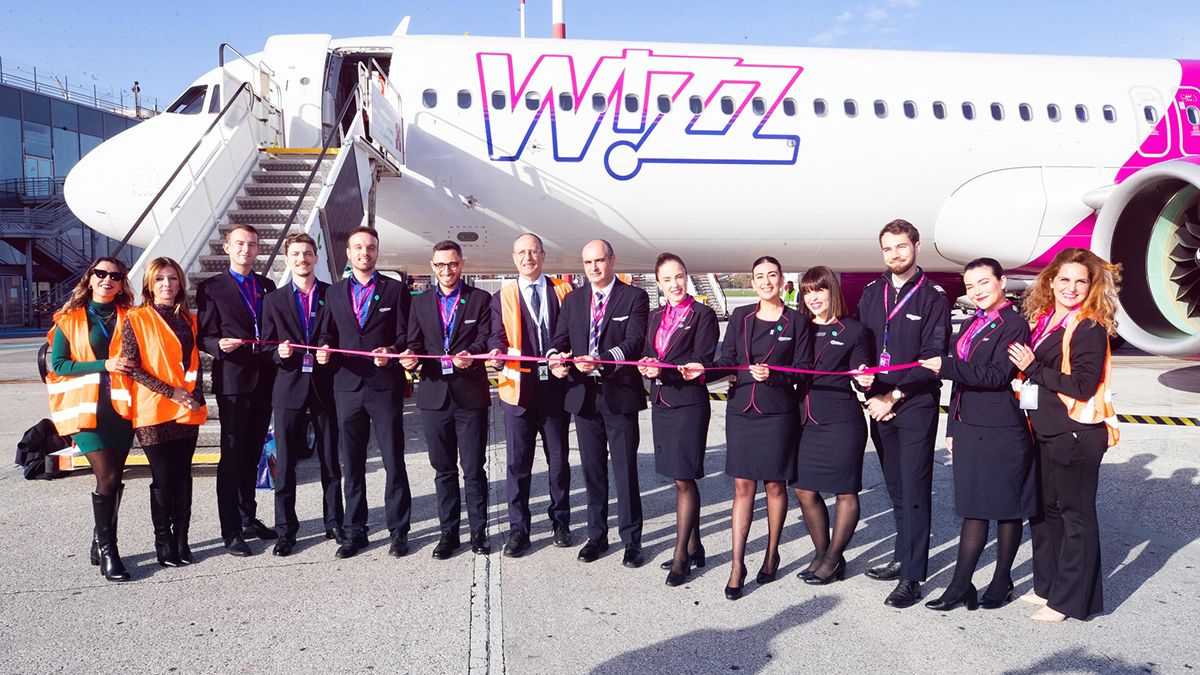 Wizz Air набирає нових працівників Wizz Air набирає нових працівників
