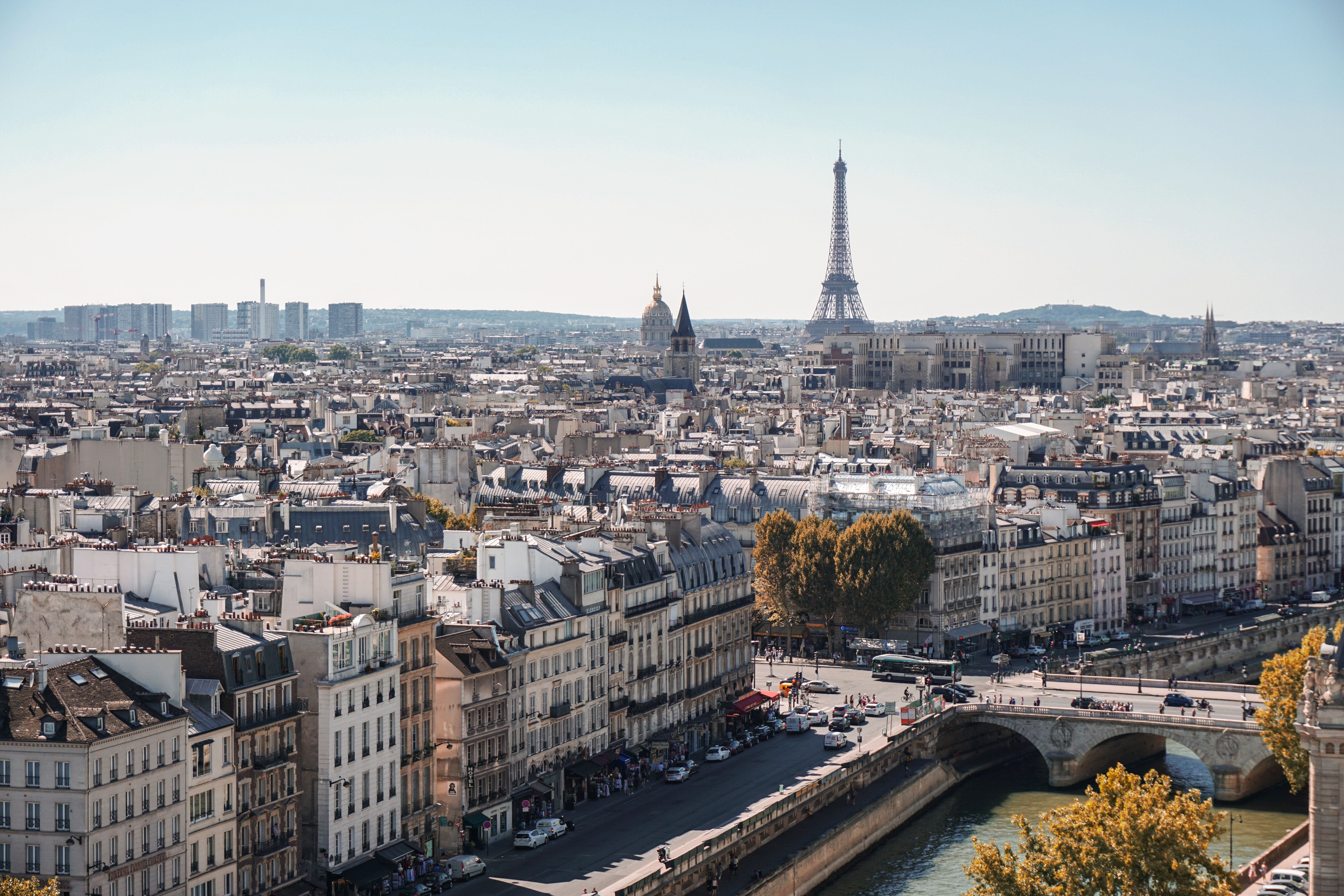 Париж назвали найвпливовішим туристичним містом світу