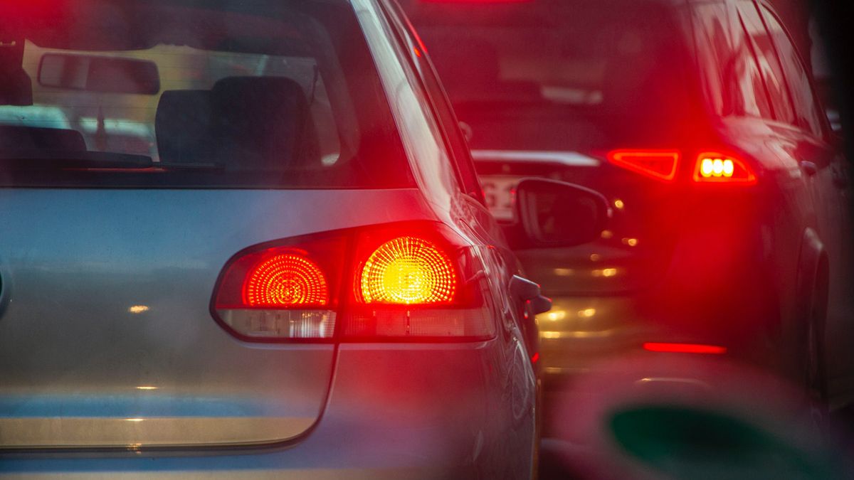 Лодзь став містом із найбільшими пробками у Польщі Лодзь став містом із найбільшими пробками у Польщі