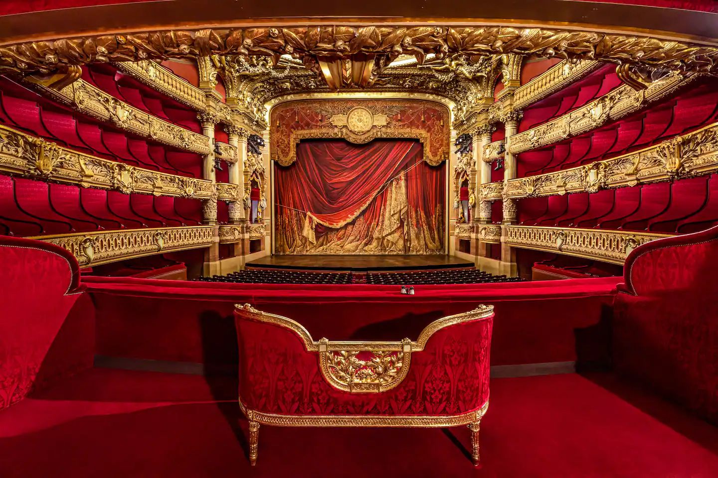 Паризьку оперу Гарньє можна буде забронювати на Airbnb