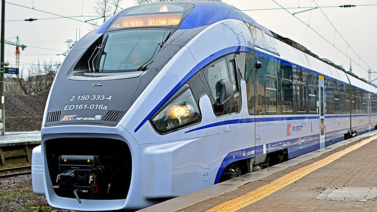 Квитки на PKP Intercity продаватимуть в магазинах Квитки на PKP Intercity продаватимуть в магазинах