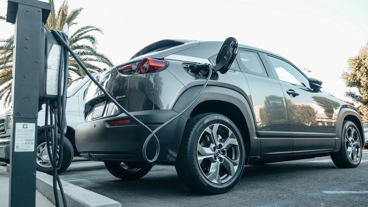 В Польше вырастет количество зарядных станций для электромобилей В Польше вырастет количество зарядных станций для электромобилей