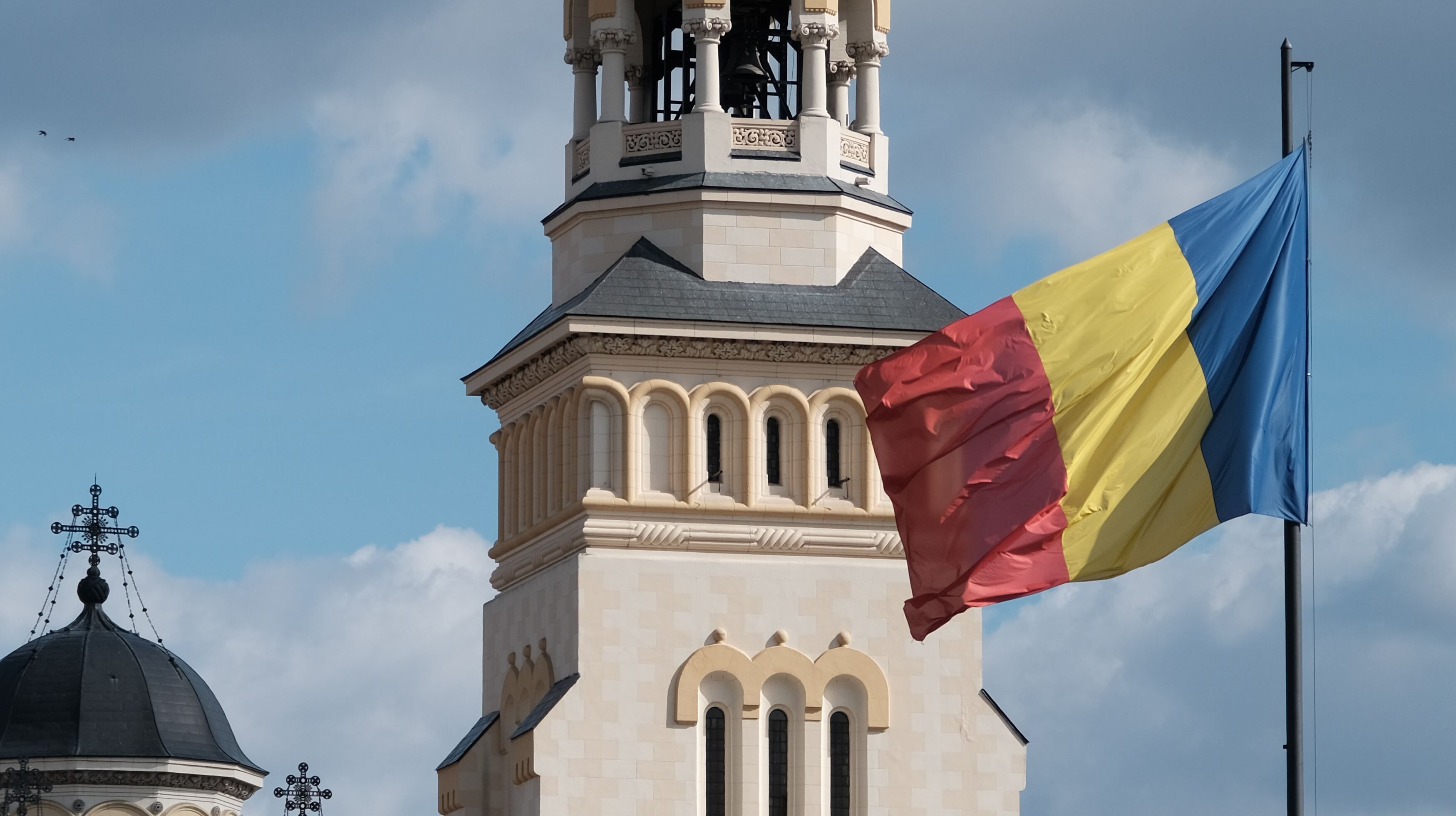 Румунія обмежить виплати допомоги українським біженцям з 1 травня - Закордон