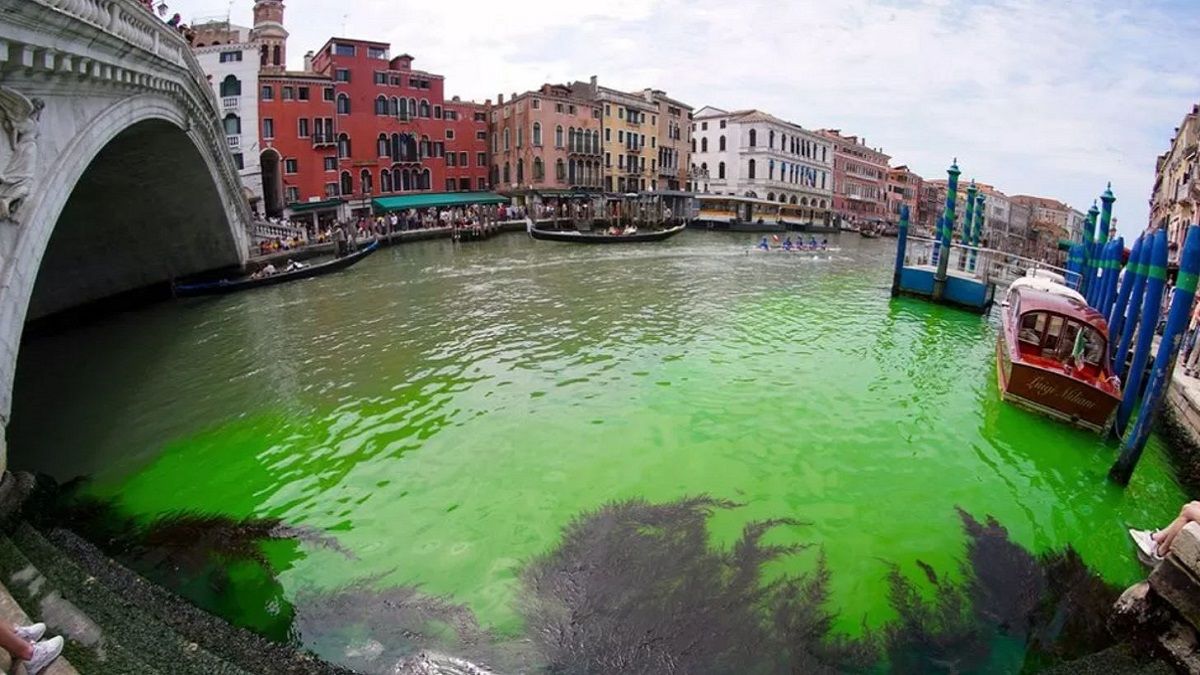Гранд-канал Венеции выглядит очень необычно