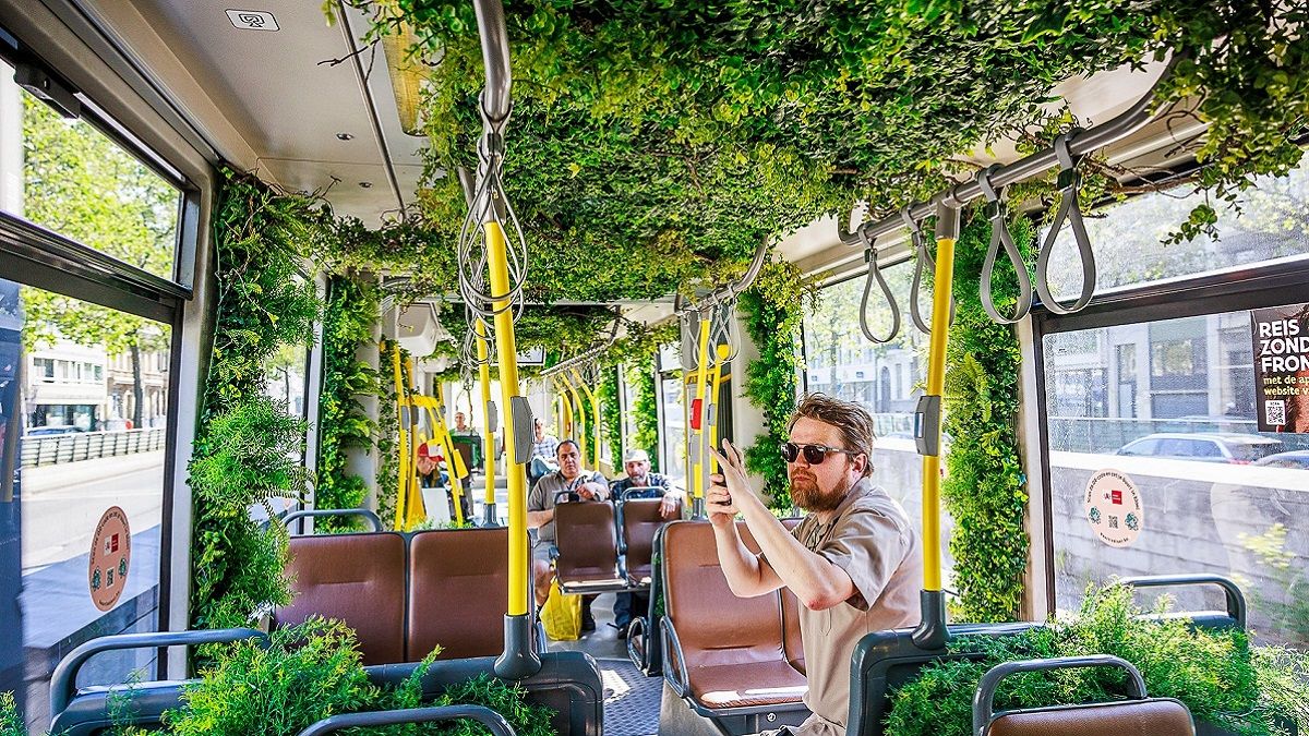 "‎Зелений" трамвай в Антверпені