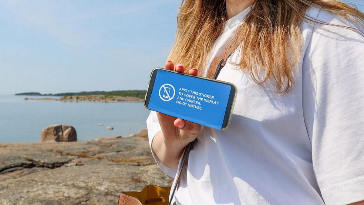 Остров в Финляндии стал "зоной без телефонов"