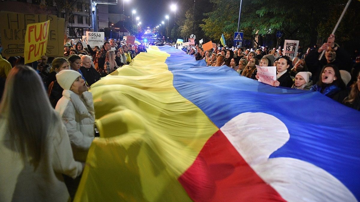 Акция в поддержку Украины в Польше Акция в поддержку Украины в Польше