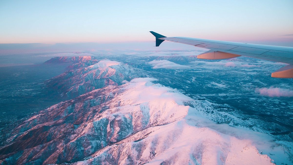 Небо для авіації закривають з різних причин Небо для авіації закривають з різних причин