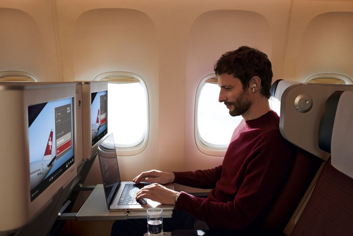 Пассажир подключился к Wi-Fi в самолете