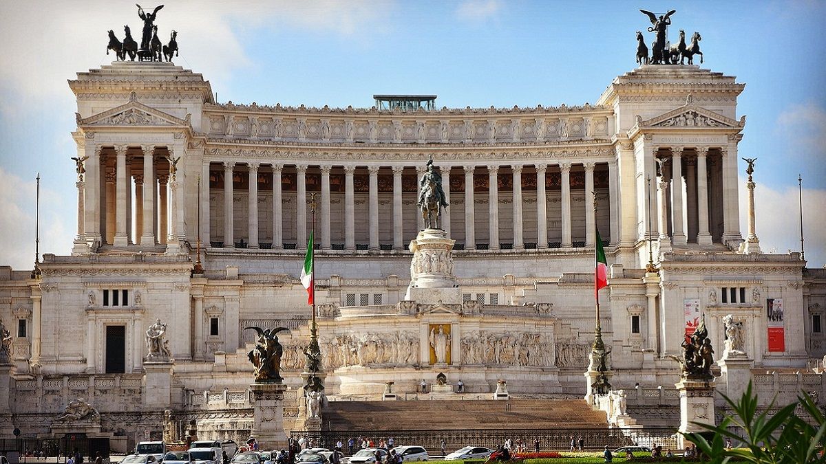 Италия отказывается от инвесторов из РФ Италия отказывается от инвесторов из РФ