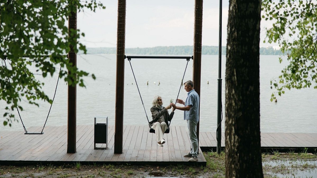 Украинские пенсионеры в поисках лучшей жизни за границей Украинские пенсионеры в поисках лучшей жизни за границей