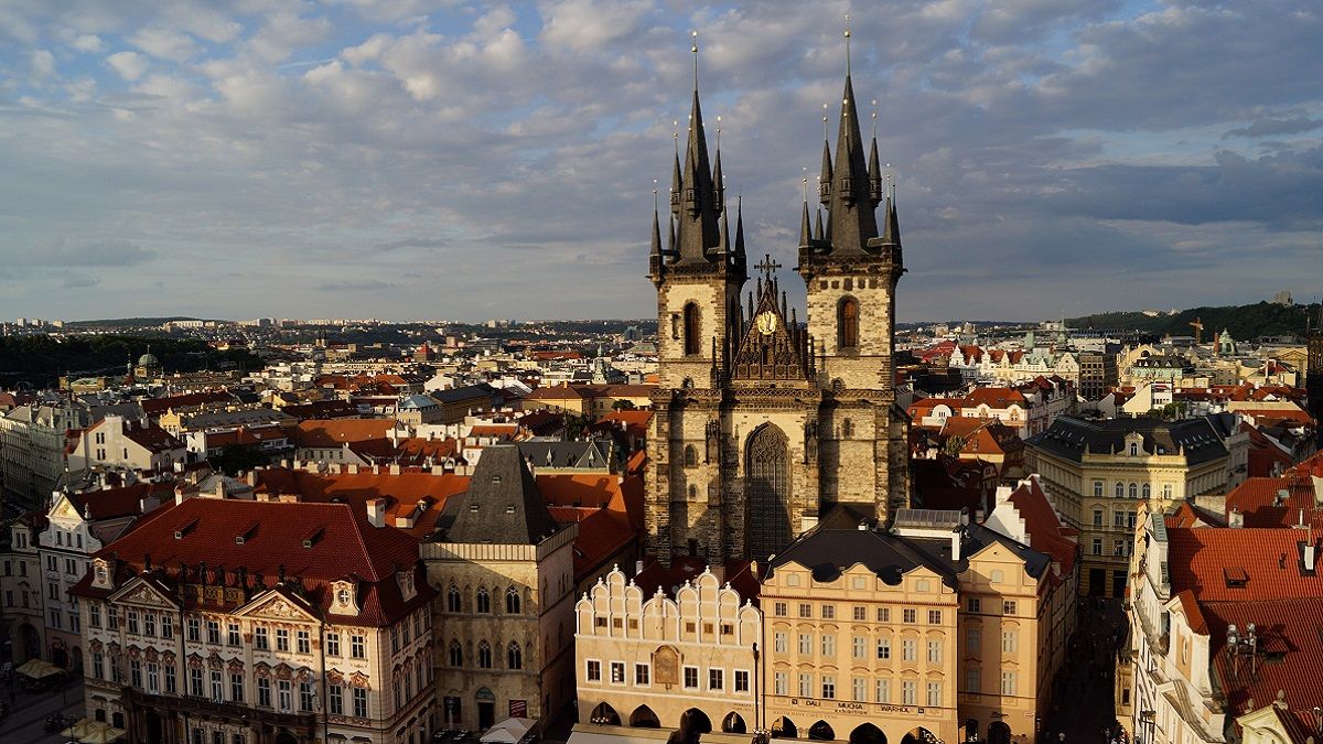 Чехія відчутно заощадила на виплатах для біженців